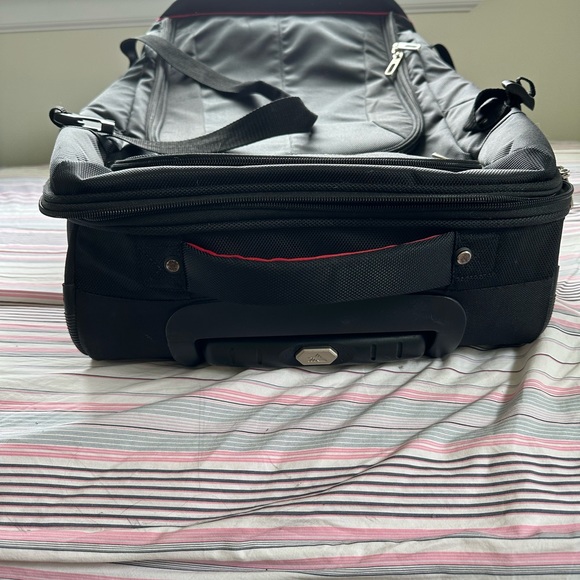 COPY - High Sierra Two Piece Wheeled Duffels - Picture 8 of 16